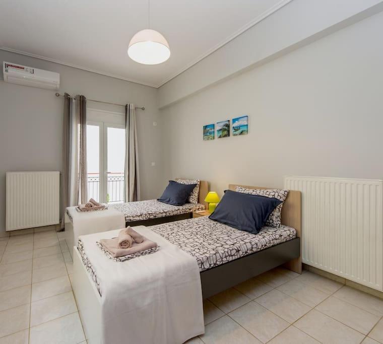 Thano'S Stylish Flat Just 150M To The Beach Faraí エクステリア 写真
