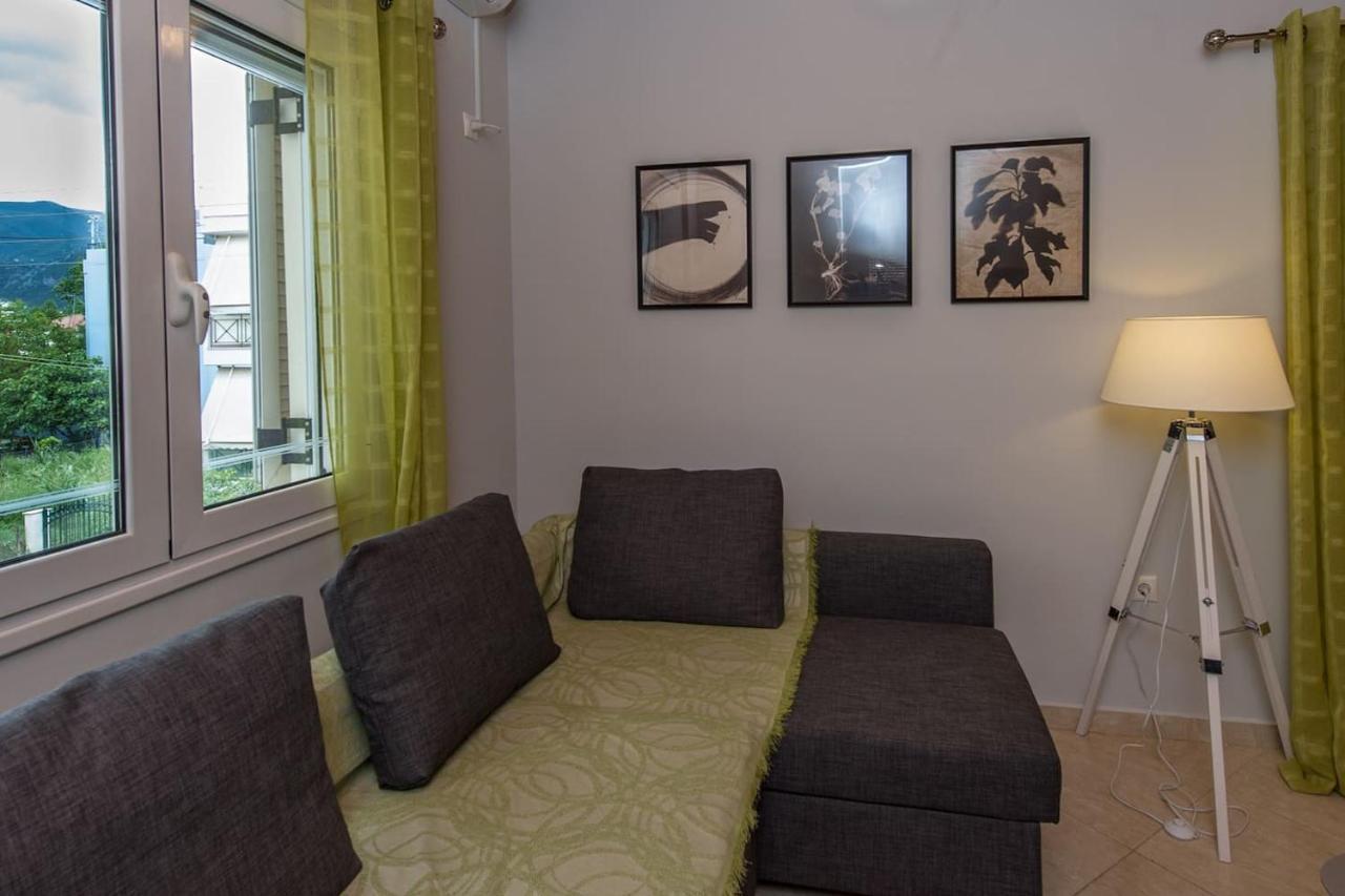 Thano'S Stylish Flat Just 150M To The Beach Faraí エクステリア 写真