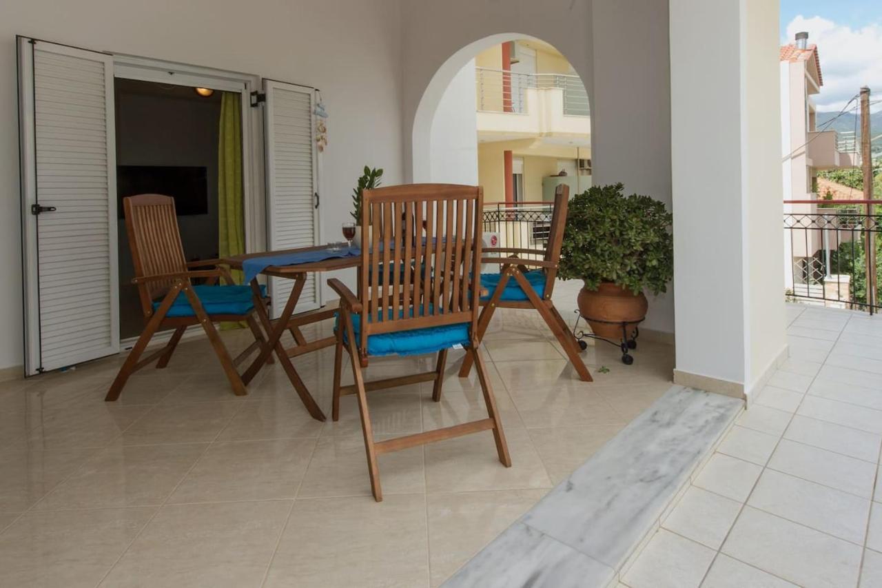 Thano'S Stylish Flat Just 150M To The Beach Faraí エクステリア 写真