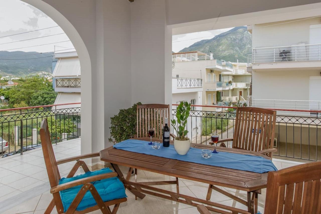 Thano'S Stylish Flat Just 150M To The Beach Faraí エクステリア 写真